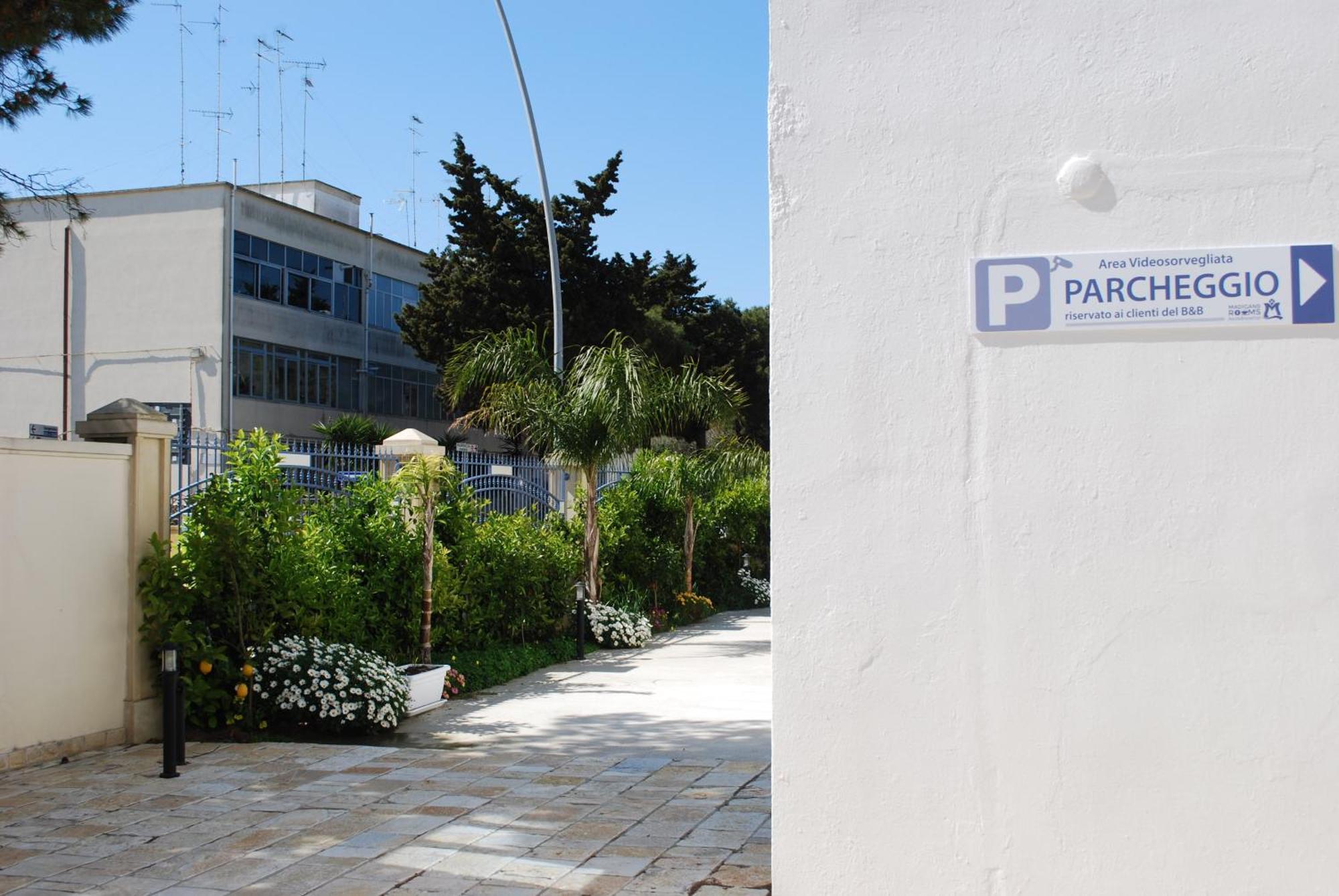Madigans Rooms Bed&Breakfast Lecce Eksteriør billede